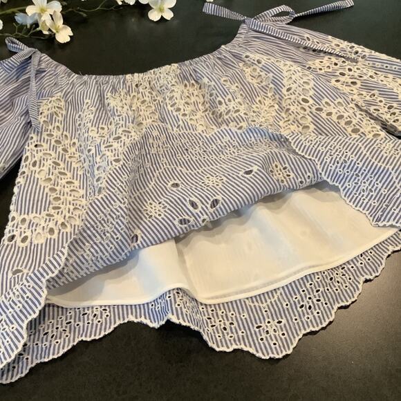 Express Off Shoulder Gathered Peasant Top Floral Eyelet Embroidery Cutouts - Picture 7 of 12